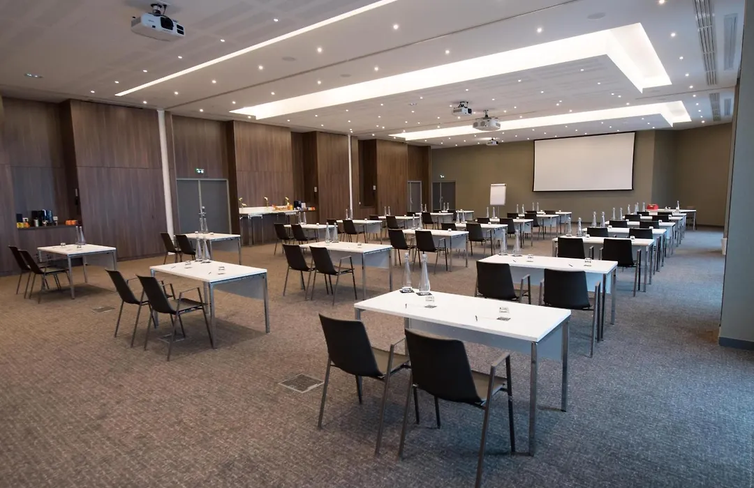 Radisson Blu CDG Airport Terminal Hotel, Paris-1